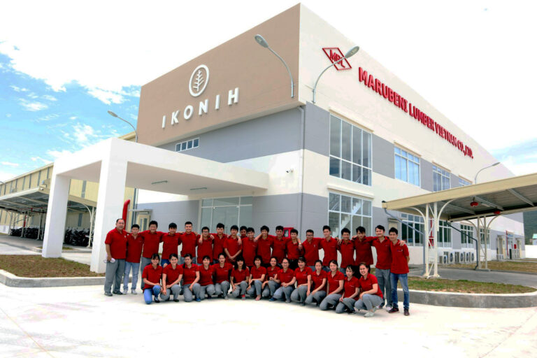 Lực lượng lao động trẻ của Công ty TNHH Maurubeni Lumber Việt Nam thuộc KCN Nhơn Hội A