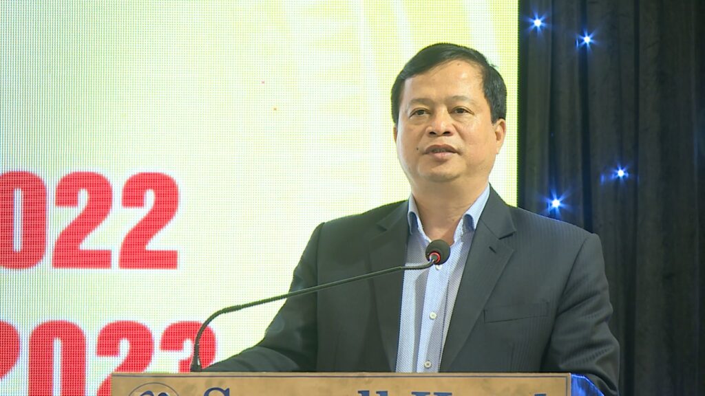 Phó Chủ tịch Thường trực UBND tỉnh Nguyễn Tuấn Thanh phát biểu tại hội nghị