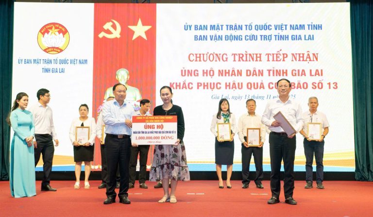 Công ty CP KCN Sài Gòn – Nhơn Hội ủng hộ 1 tỷ đồng hỗ trợ nhân dân tỉnh Gia Lai khắc phục hậu quả bão số 13